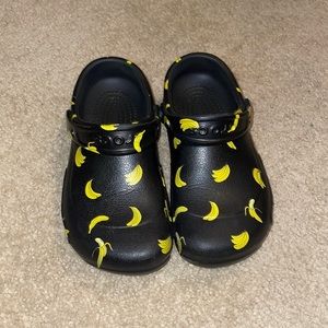 Crocs Bistro Graphic Clog Banana Print Womens 7/ Mens 5